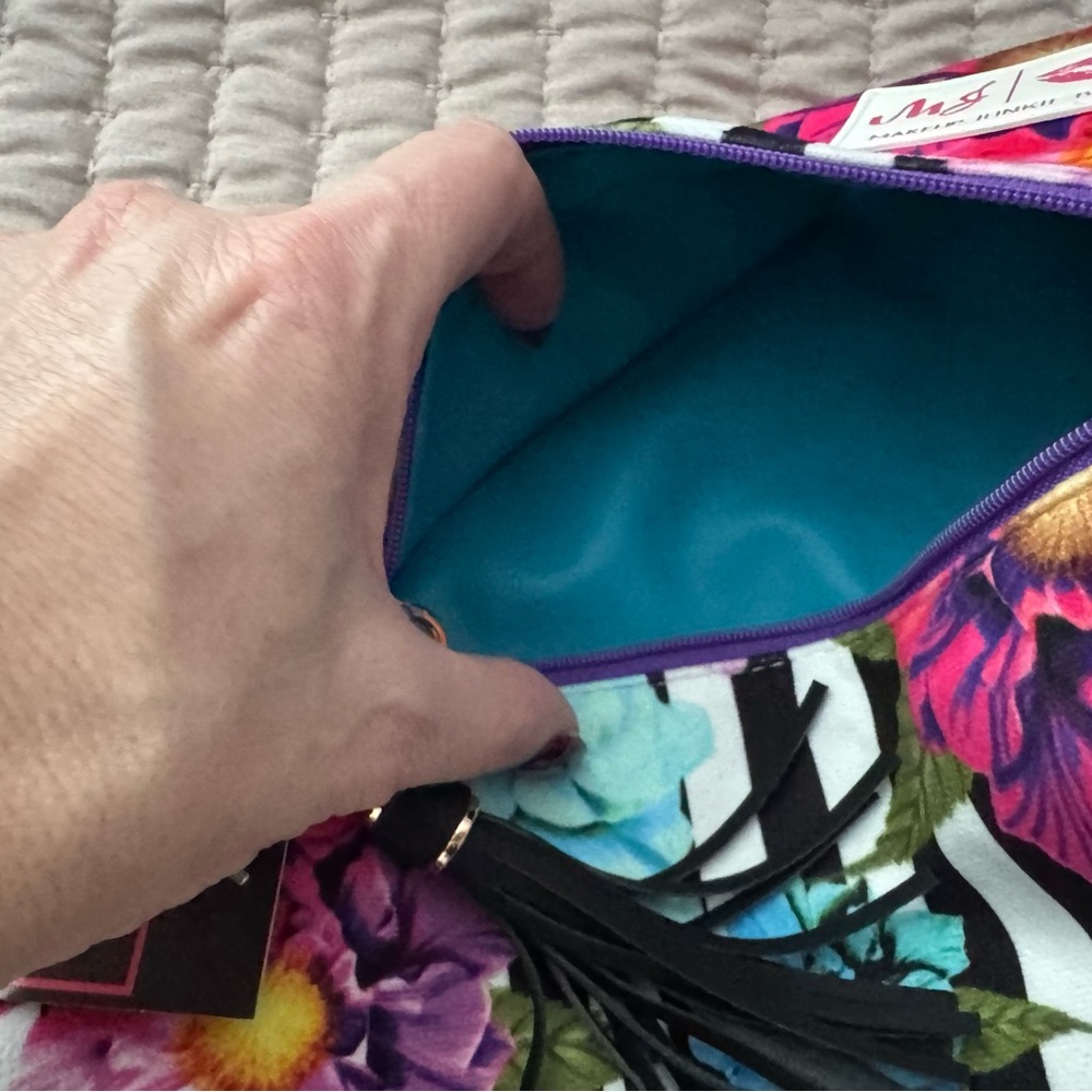 Floral Striped Makeup Bag with Tassel - Picture 2 of 2